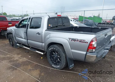 2014 Toyota Tacoma Base V6 z USA, uszkodzony, nr VIN 3TMLU4EN9EM156197